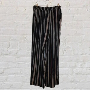 Wayan Navy/White Slacks